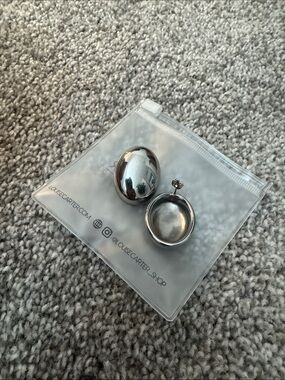 Louise Carter Oval Locket Pendant with Hinged Opening - Silver Tone